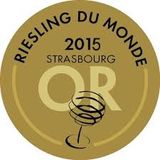 48/5000 Riesling 2015 late harvest, dry, 0.75 l