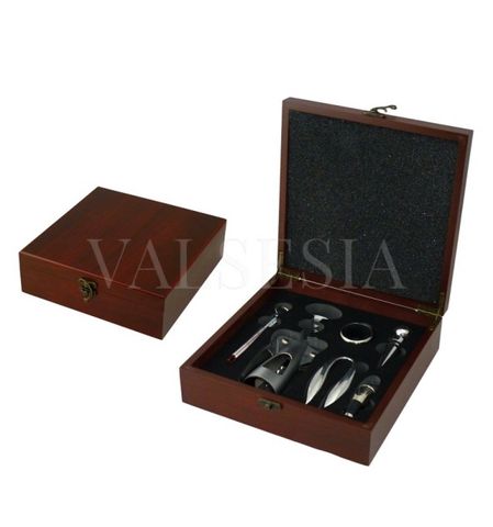 MAHAGON gift box with corkscrew and wine kit 5 devices
